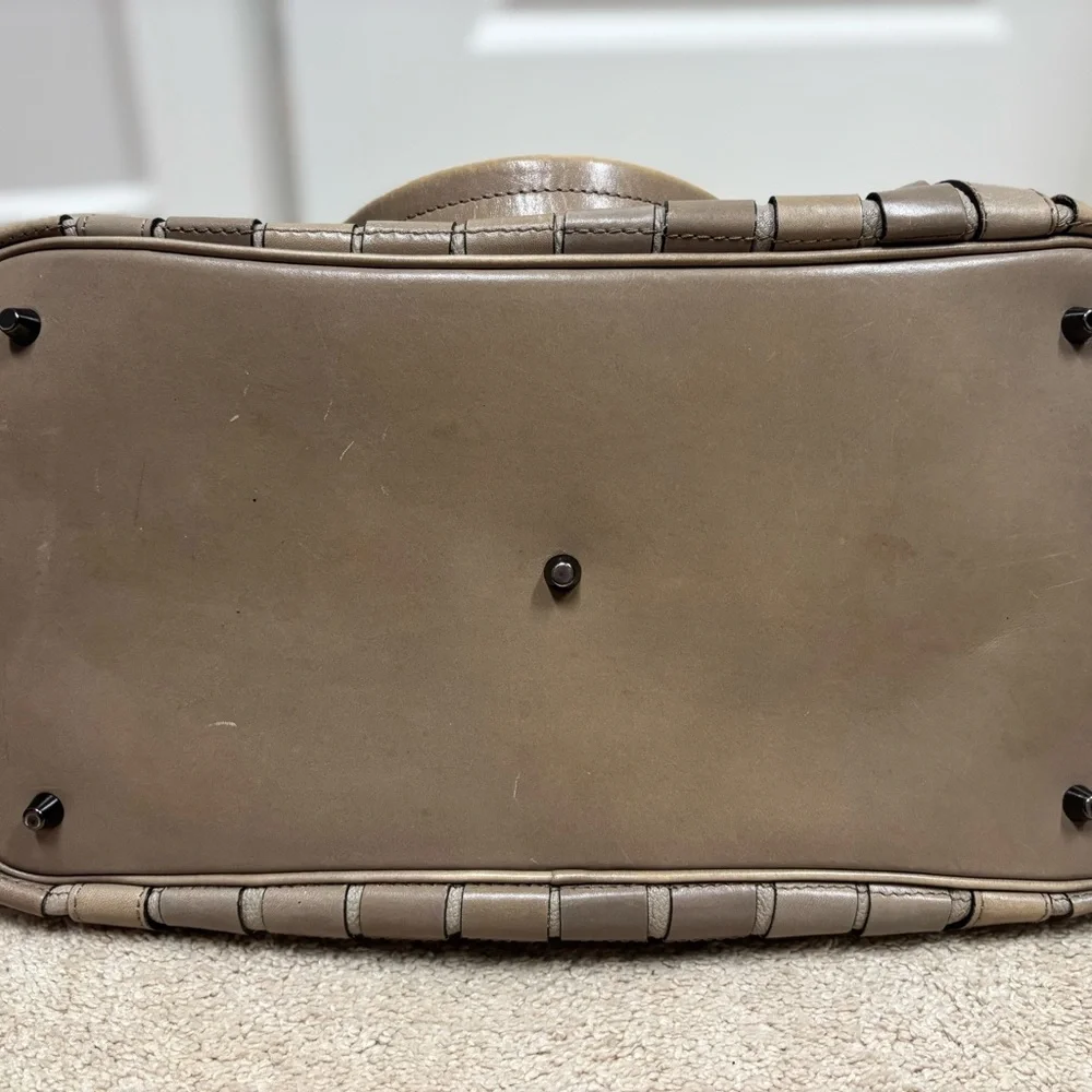 Burberry Cartridge Pleat Tote bag - Picture 5 of 10